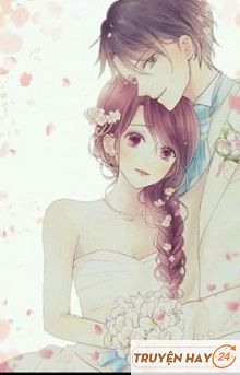 Sườn Xám Và Quân Trang - Thẩm Vân Cương